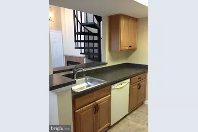 10416 Westridge Drive #5-301, Bowie, MD 20721 - Photo 4