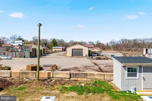 8901 Oxon Hill Rd, Fort Washington, MD 20744 - Photo 32