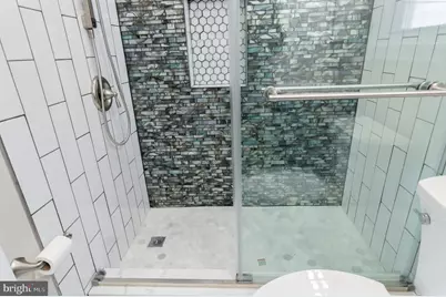 8901 Oxon Hill Road, Fort Washington, MD 20744 - Photo 24