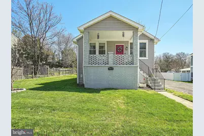 711 60th Avenue, Fairmount Heights, MD 20743 - Photo 1