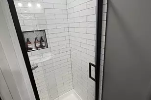 6604 Oak St, Cheverly, MD 20785 - Photo 4