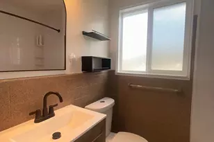 5718 Black Hawk Dr, Oxon Hill, MD 20745 - Photo 24