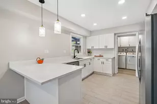 12200 Fleming Ln, Bowie, MD 20715 - Photo 30