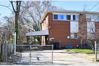 912 Irvington Street, Oxon Hill, MD 20745 - Photo 2