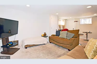 912 Irvington Street, Oxon Hill, MD 20745 - Photo 24