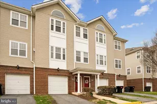 3102 Irma Ct, Suitland, MD 20746 - Photo 2