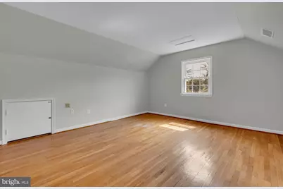 10115 Chickadee Lane, Hyattsville, MD 20783 - Photo 36