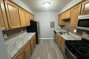 7748 Lakecrest Dr, Greenbelt, MD 20770 - Photo 20