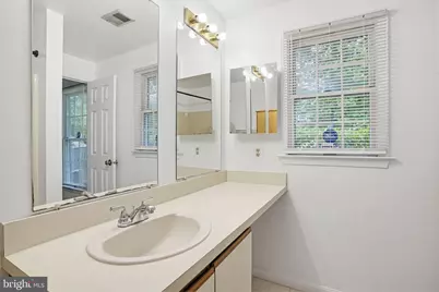 8933 Hobart Street, Upper Marlboro, MD 20774 - Photo 12