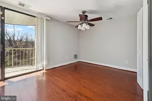 3314 Huntley Sq Dr, Temple Hills, MD 20748 - Photo 2