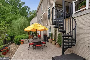 4205 Captain Perry Ct, Upper Marlboro, MD 20772 - Photo 4