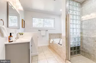 7508 Creighton Dr, College Park, MD 20740 - Photo 38