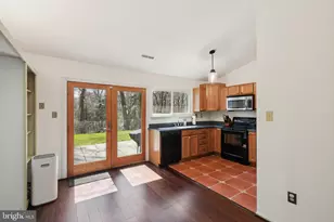 15403 Pegg Ct, Bowie, MD 20716 - Photo 8