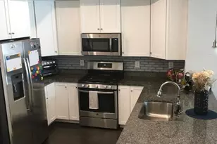 10062 Dorsey Ln, Lanham, MD 20706 - Photo 4