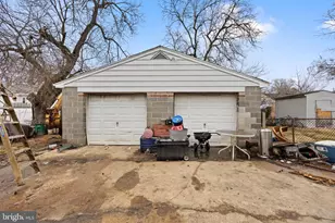 409 70th St, Capitol Heights, MD 20743 - Photo 4