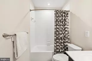4217 Manor Field Dr, Bowie, MD 20720 - Photo 22