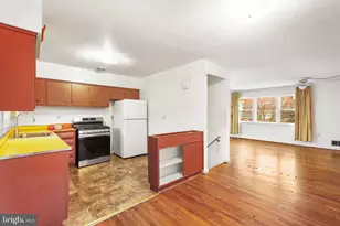 6911 Furman Pkwy, Riverdale, MD 20737 - Photo 2