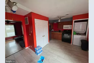 6714 Hawthorne Street, Landover, MD 20785 - Photo 4