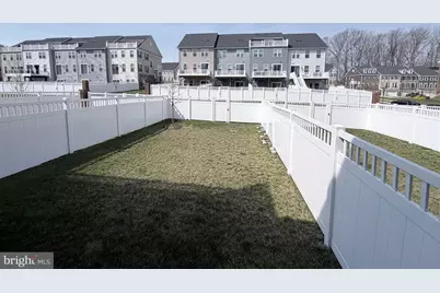 10825 Foxtrot Circle, Upper Marlboro, MD 20772 - Photo 32