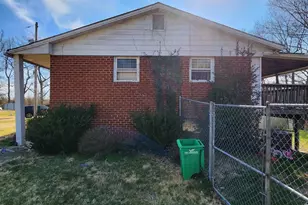 9520 Knight Ct, Upper Marlboro, MD 20772 - Photo 4