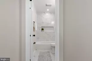 7936 Echols Ave, Glenarden, MD 20706 - Photo 16