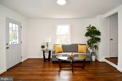 9723 Narragansett Parkway, College Park, MD 20740 - Photo 6