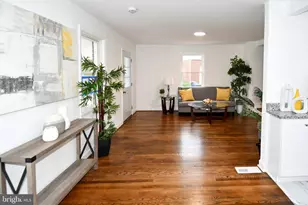 9723 Narragansett Pkwy, College Park, MD 20740 - Photo 16