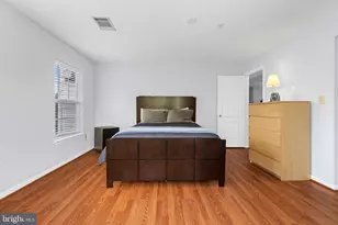 8961 Town Center Cir, Upper Marlboro, MD 20774 - Photo 12