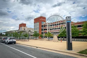 8961 Town Center Cir, Upper Marlboro, MD 20774 - Photo 4