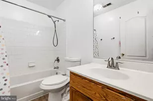3705 Elmcrest Ln, Bowie, MD 20716 - Photo 16