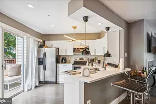 15907 Elf Stone Ct, Bowie, MD 20716 - Photo 4