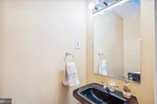 15907 Elf Stone Ct, Bowie, MD 20716 - Photo 18