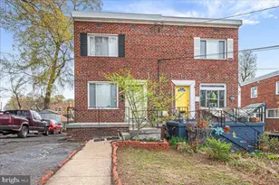 5225 59th Ave, Riverdale, MD 20737 - Photo 4