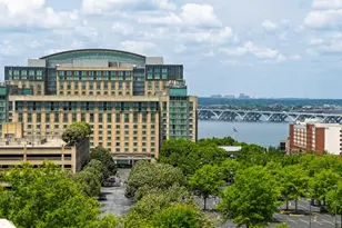 510 Overlook Park Dr, Oxon Hill, MD 20745 - Photo 16