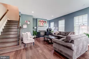510 Overlook Park Dr, Oxon Hill, MD 20745 - Photo 10