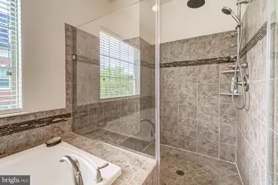 510 Overlook Park Drive #32, Oxon Hill, MD 20745 - Photo 54