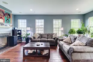 510 Overlook Park Dr, Oxon Hill, MD 20745 - Photo 22