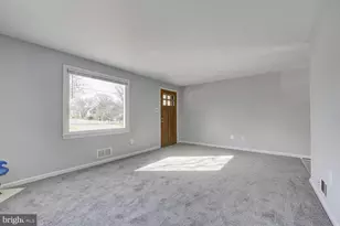 9035 49th Pl, College Park, MD 20740 - Photo 2