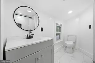 5906 Berwyn Rd, College Park, MD 20740 - Photo 16