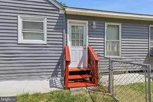 2706 Newglen Ave, District Heights, MD 20747 - Photo 4