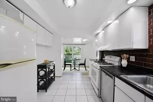 9506 52nd Ave, College Park, MD 20740 - Photo 6