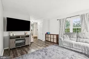 12733 Hillmeade Station Dr, Bowie, MD 20720 - Photo 10