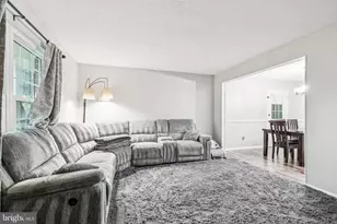 12733 Hillmeade Station Dr, Bowie, MD 20720 - Photo 8