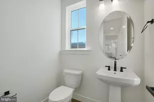 2003 Aram, Accokeek, MD 20607 - Photo 36