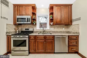 7604 Adelphi Rd, Hyattsville, MD 20783 - Photo 14