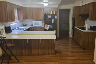 9401 Pine View Ln, Clinton, MD 20735 - Photo 2