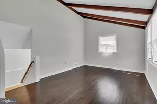 7802 Elroy Pl, Oxon Hill, MD 20745 - Photo 8