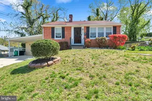 7802 Elroy Pl, Oxon Hill, MD 20745 - Photo 1