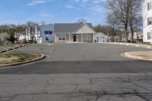 4240 Applegate Ln, Suitland, MD 20746 - Photo 20