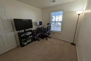 4240 Applegate Ln, Suitland, MD 20746 - Photo 18